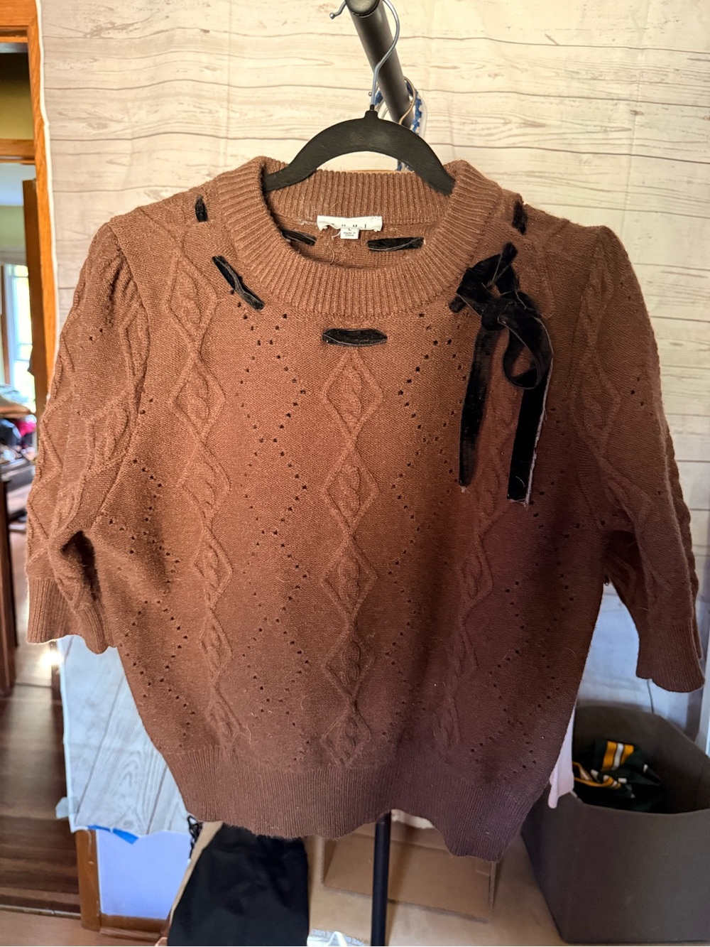 THML Brown Cable-Knit Short Sleeve Sweater with Black Velvet Bow